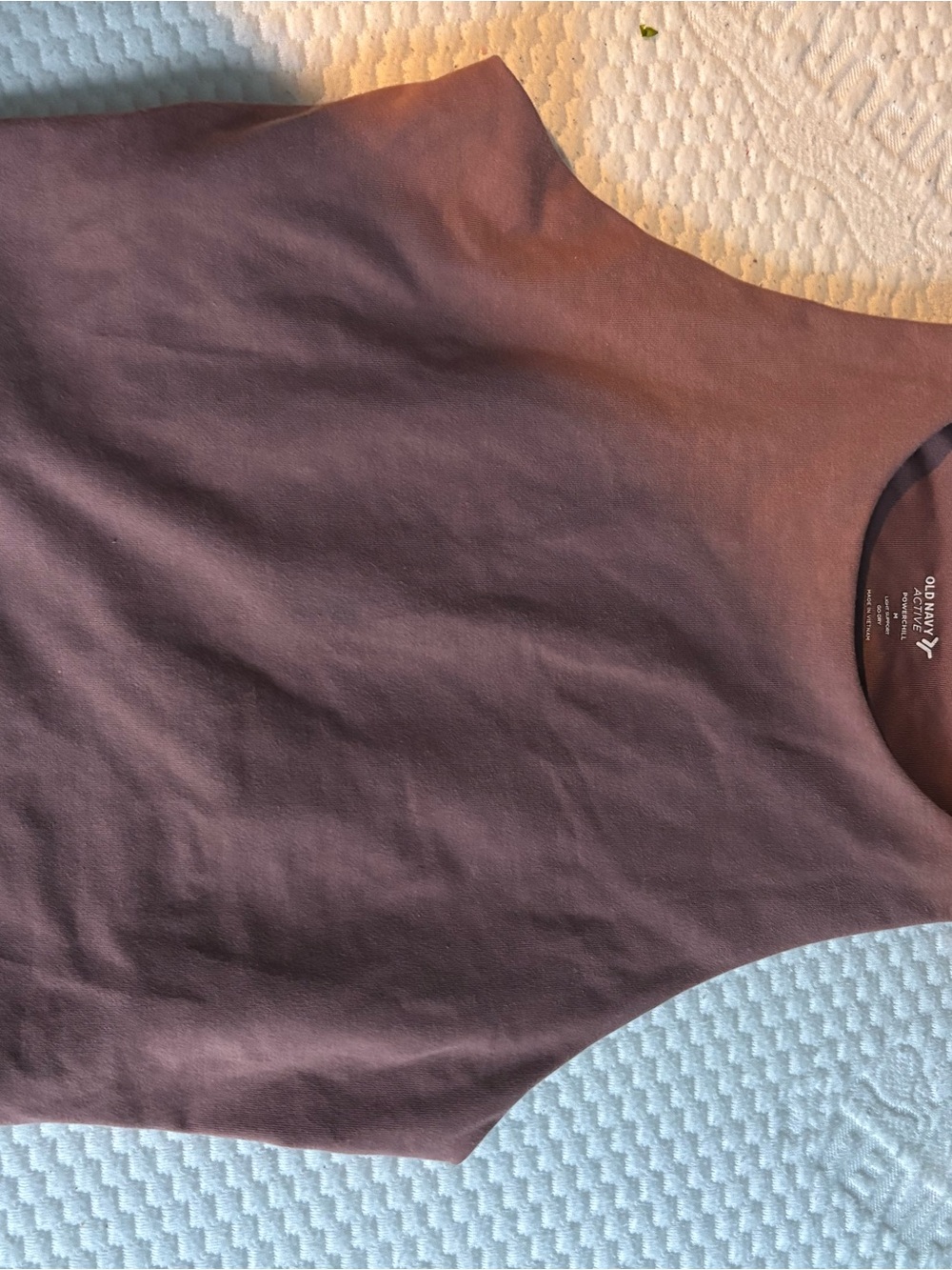 Old Navy Active Powerchill Sleeveless Tank in Dusty Mauve